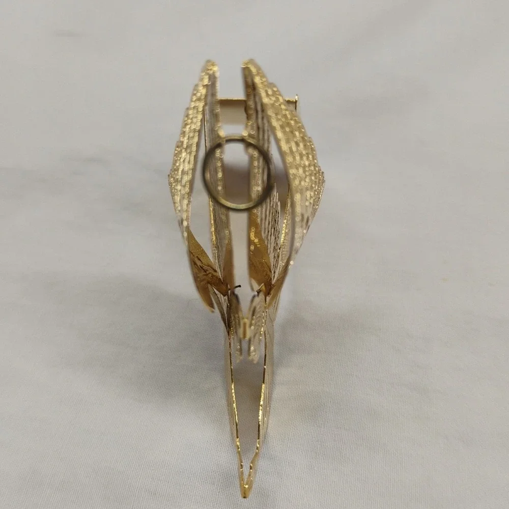 Hallmark 1989‎ Brass Angel Christmas Ornament & Vintage Figurine